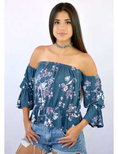 Blusa hombros descubiertos manga campana 3/4 con estampado flores