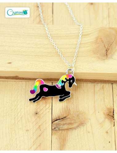 Collar de unicornio negro