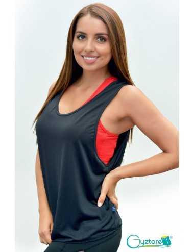 Blusa deportiva negra espalda descubierta