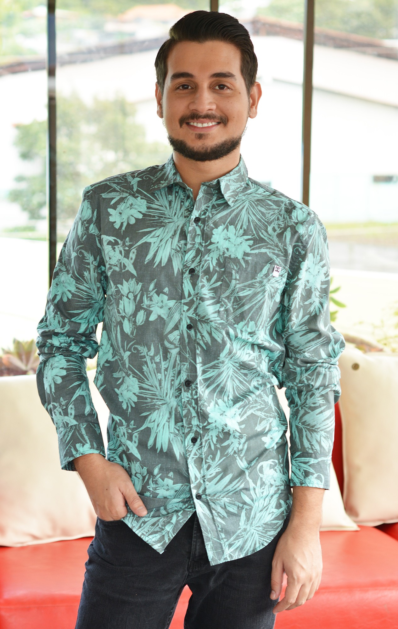 Camisas floreadas manga sales larga para hombre