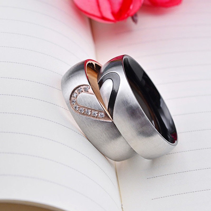 Anillos para parejas de Titanio diseno de corazon