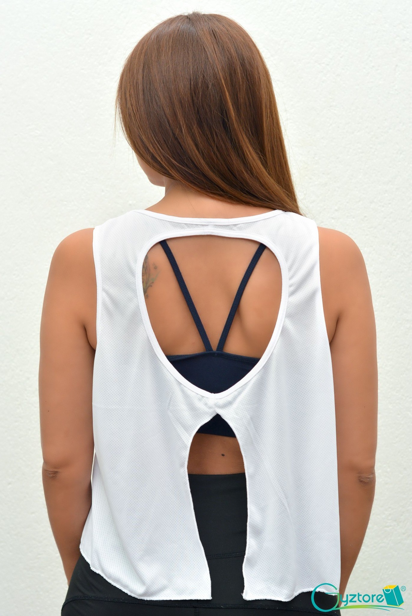 Blusas hot sale deportivas largas