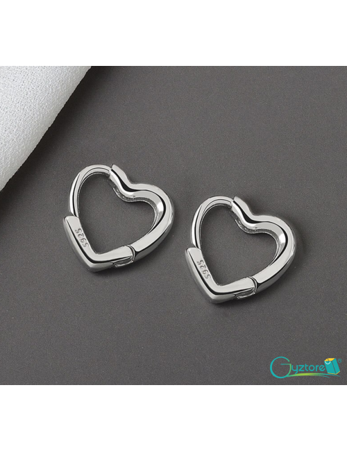 Aretes Huggies diseño de corazón, plata 925